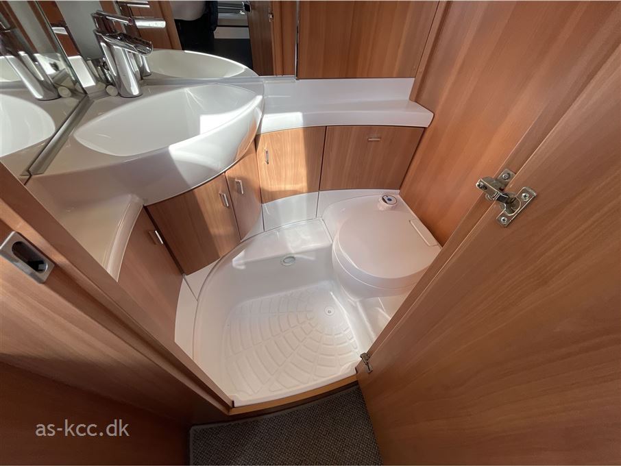 Hobby De Luxe 440 SF