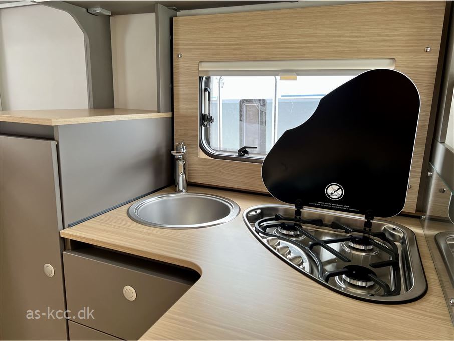 LMC Tourer H 660 G Lift