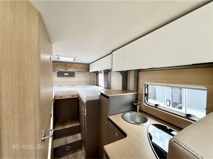 LMC Tourer H 660 G Lift