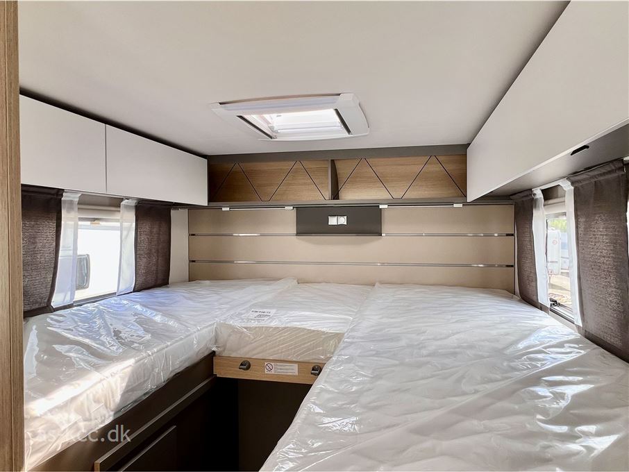 LMC Tourer H 660 G Lift