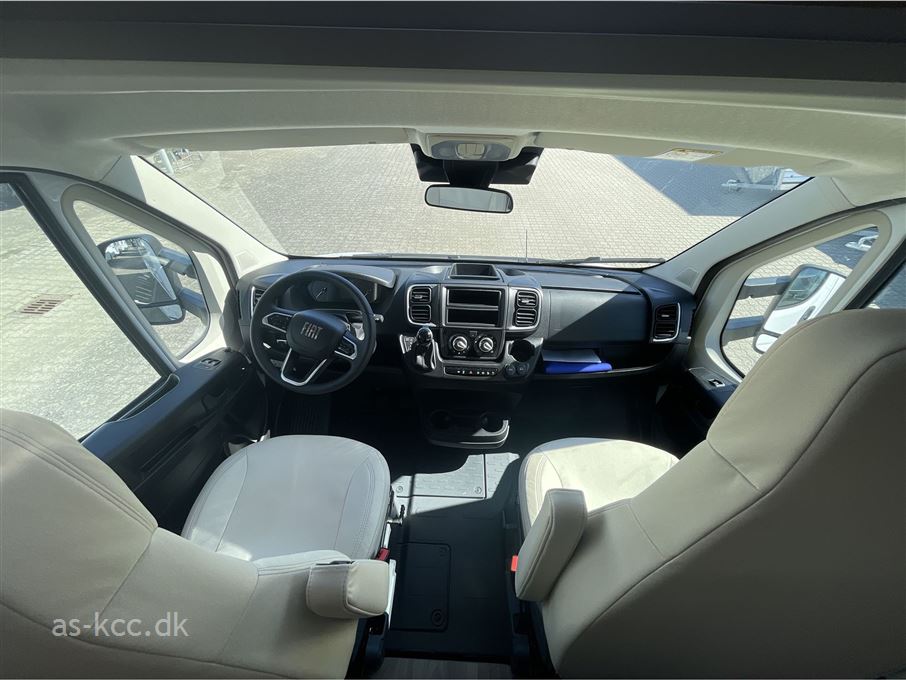 LMC Tourer H 660 G Lift 70 års jubilæums model