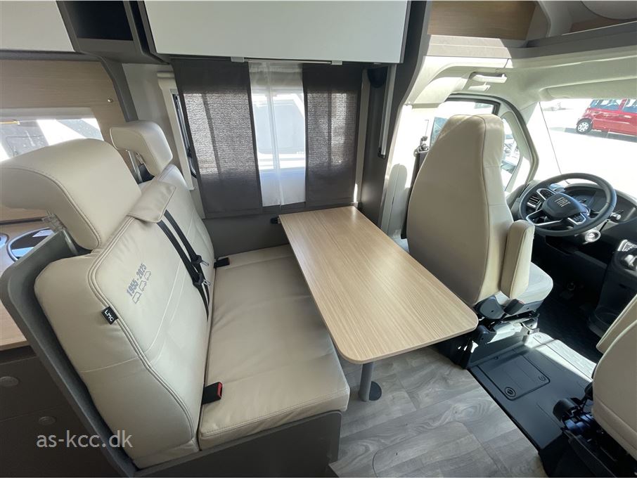 LMC Tourer H 660 G Lift 70 års jubilæums model