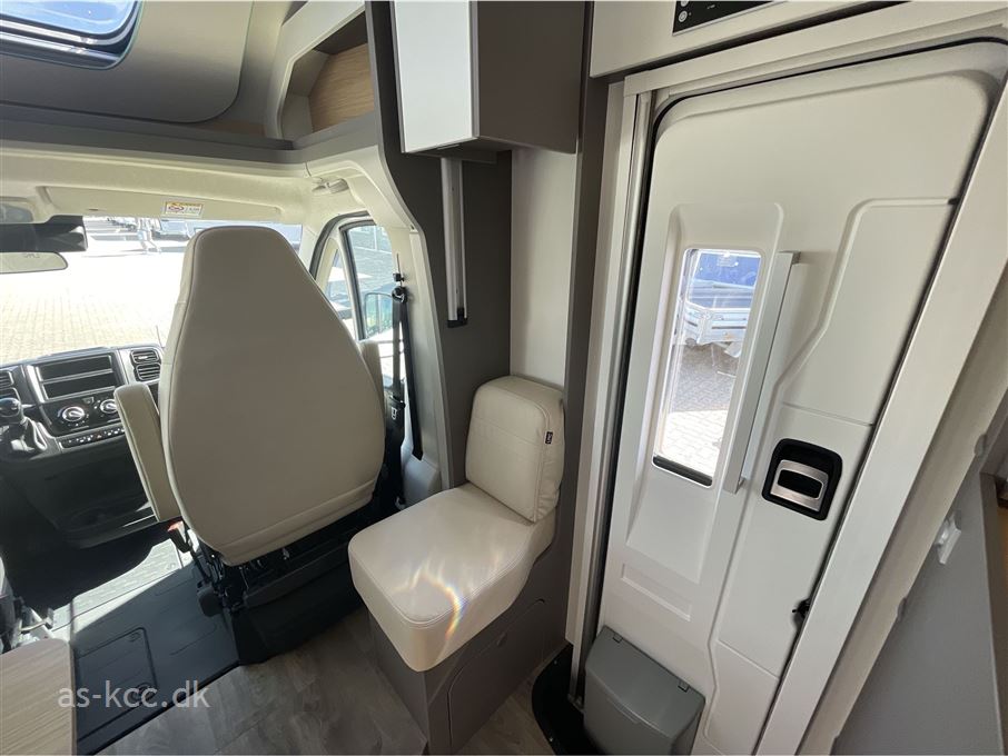 LMC Tourer H 660 G Lift 70 års jubilæums model