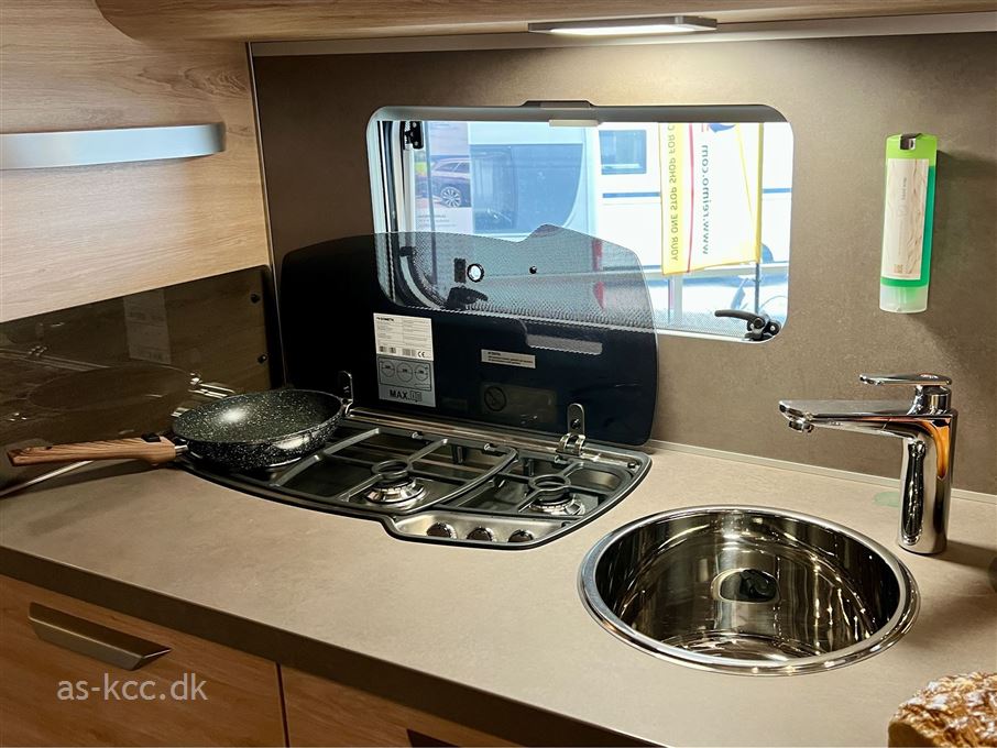 Knaus Südwind 650 UX 60 YEARS