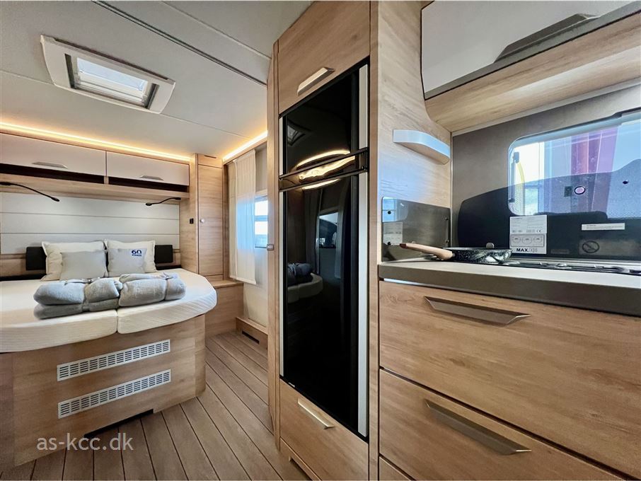 Knaus Südwind 650 UX 60 YEARS