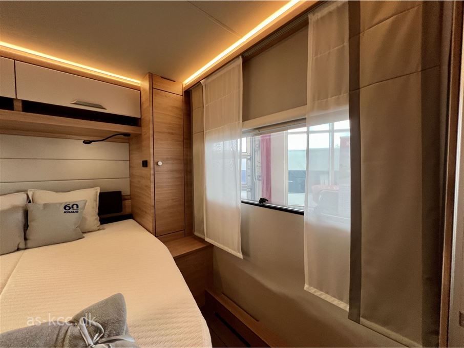 Knaus Südwind 650 UX 60 YEARS