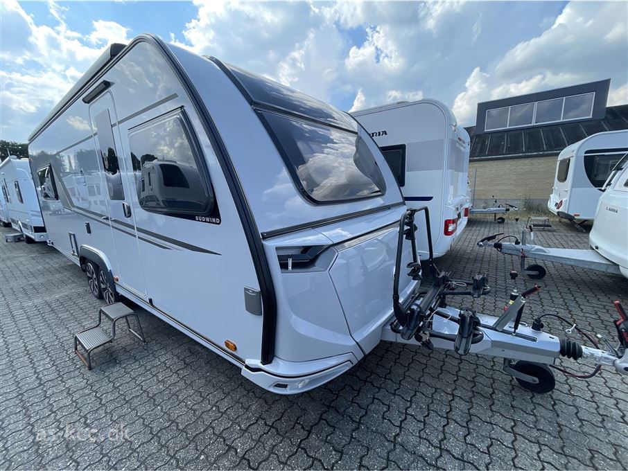 Knaus Südwind 650 UX 60 YEARS