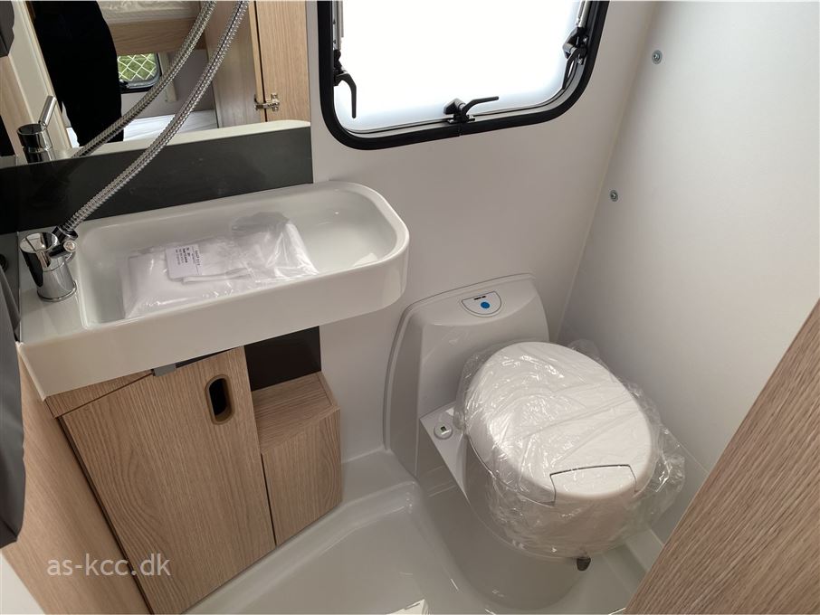 Adria Aviva 522 PT 3 køjer