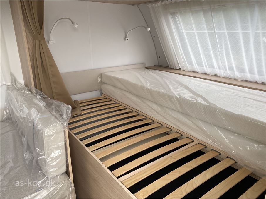 Adria Aviva 522 PT 3 køjer