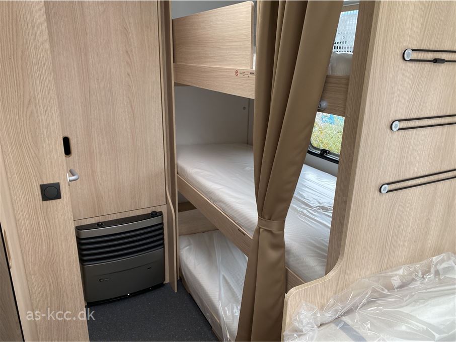 Adria Aviva 522 PT 3 køjer