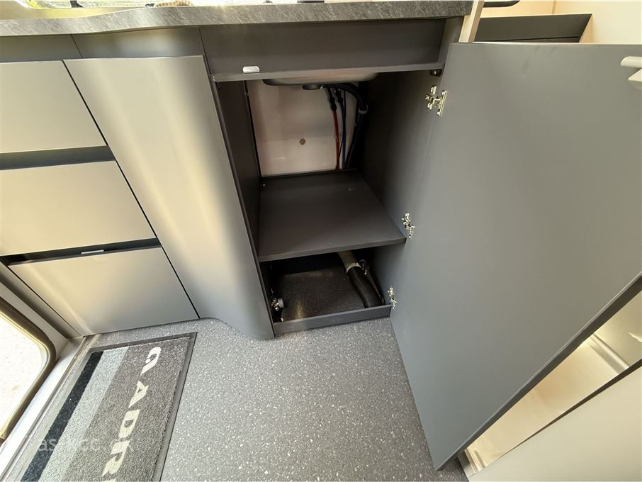 Adria Action 391 LH Sport