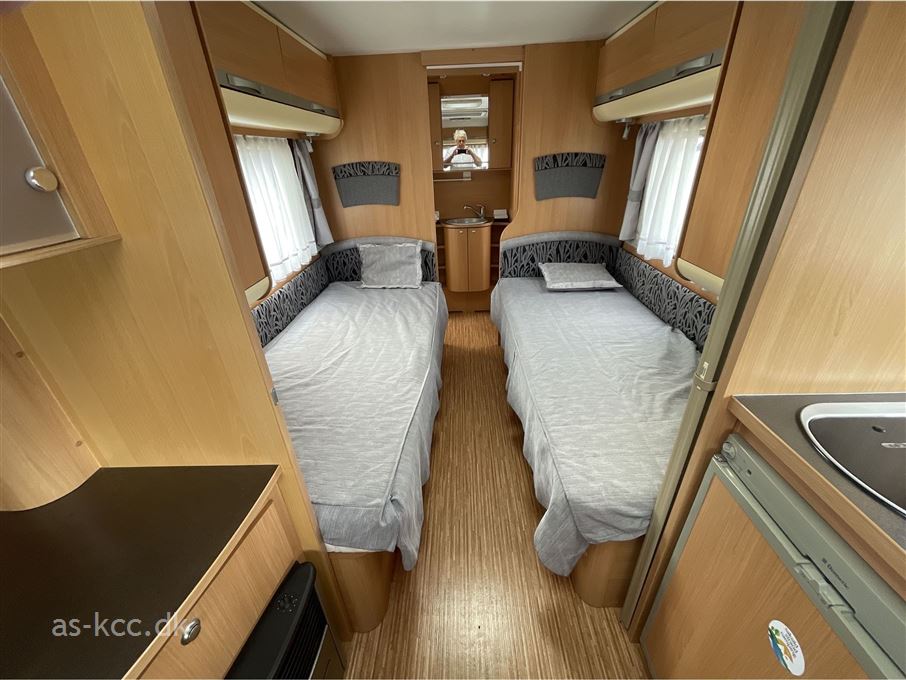 Adria Adora 542 UT