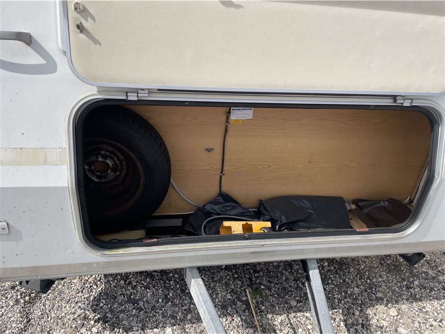 Knaus Sudwind 390