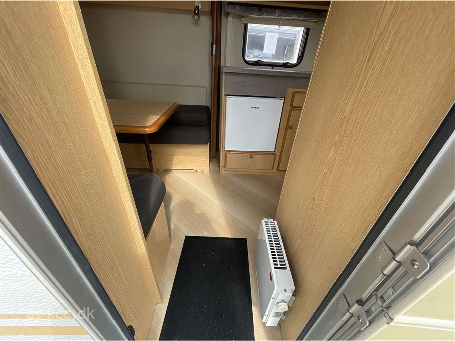 Knaus Sudwind 390
