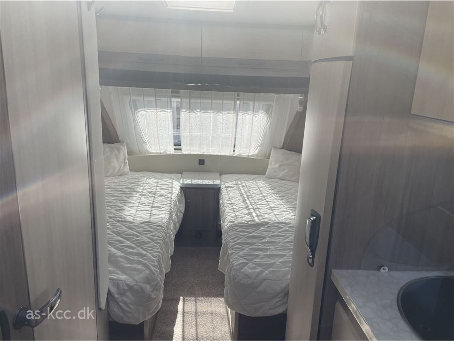 Hobby De Luxe 495 UL