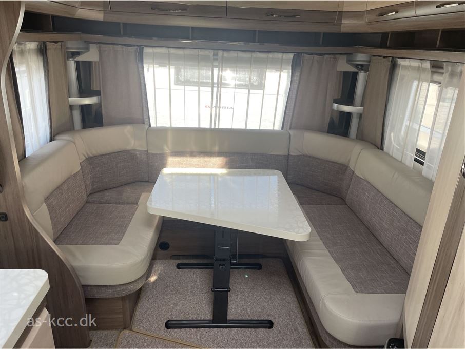 Hobby De Luxe 495 UL