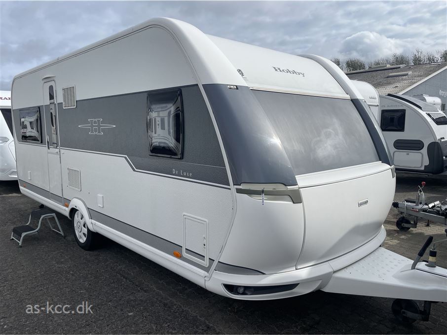 Hobby De Luxe 560 CFe