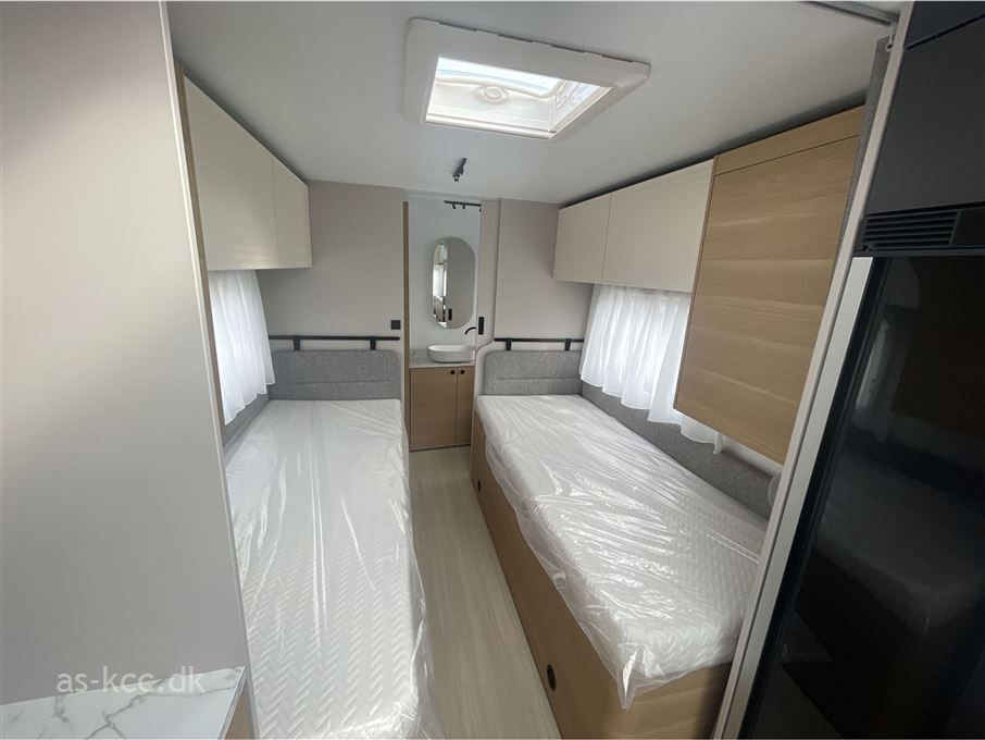 Adria Adora 572 UT