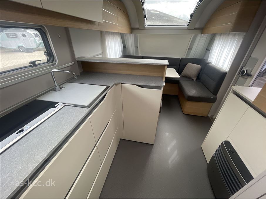 Adria Adora 613 UL