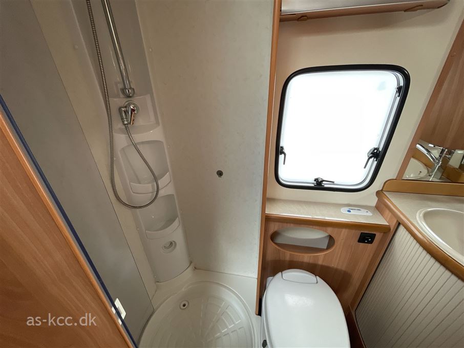 Hobby De Luxe 545 KMF
