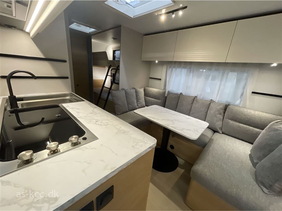 Adria Adora 573 PT