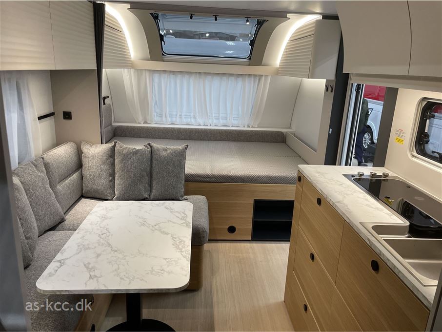 Adria Adora 573 PT