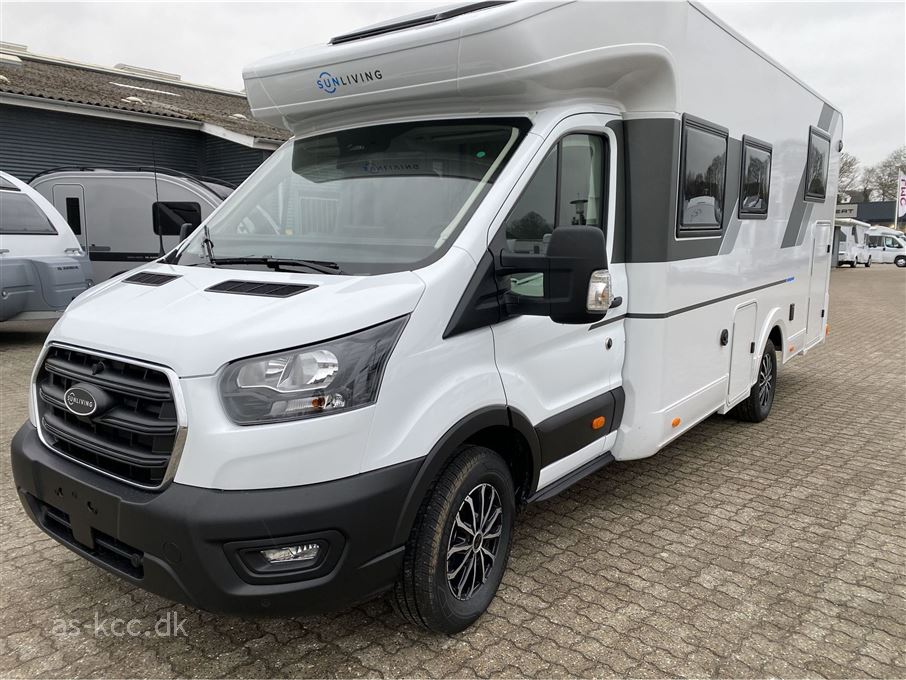 Sun Living S 72 DL Automatgear 165 HK Med hæve sinke seng