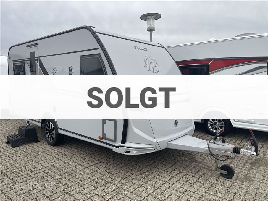 Knaus Südwind Black Selection 450 FU