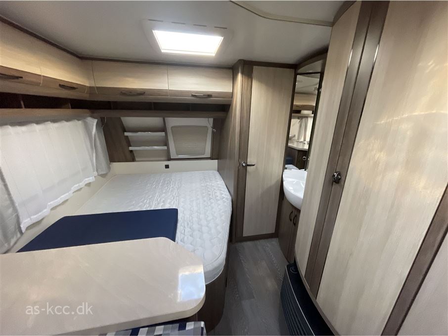 Hobby De Luxe 560 KMFe