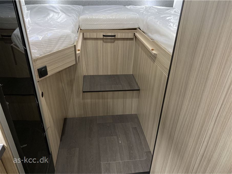 Sun Living S 70 SL Automat gear 165 HK