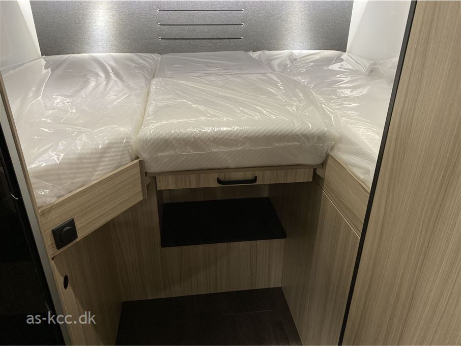 Sun Living S 70 SL Automat gear 165 HK