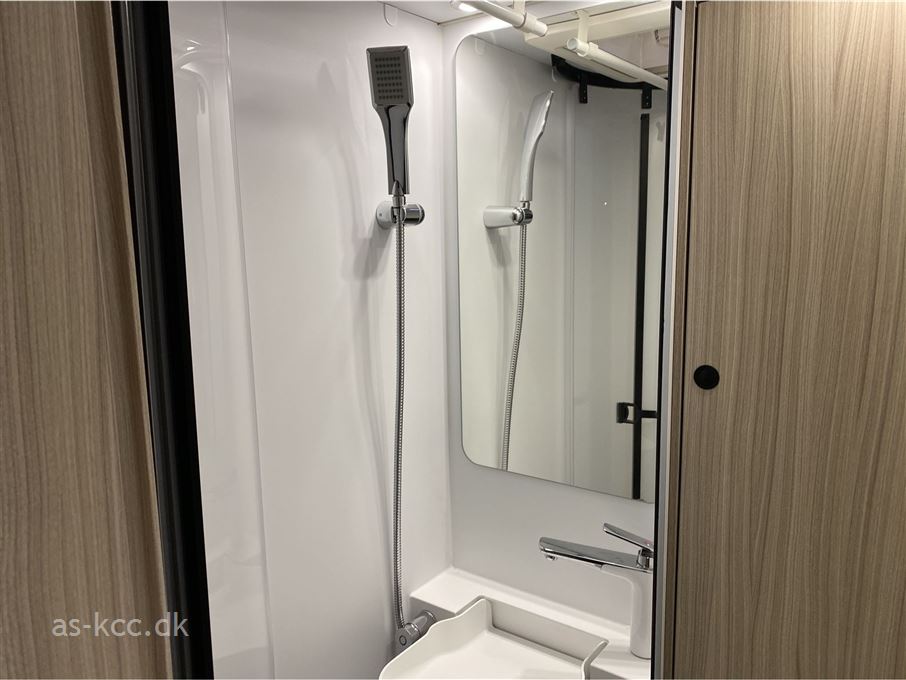 Sun Living S 70 SL Automat gear 165 HK