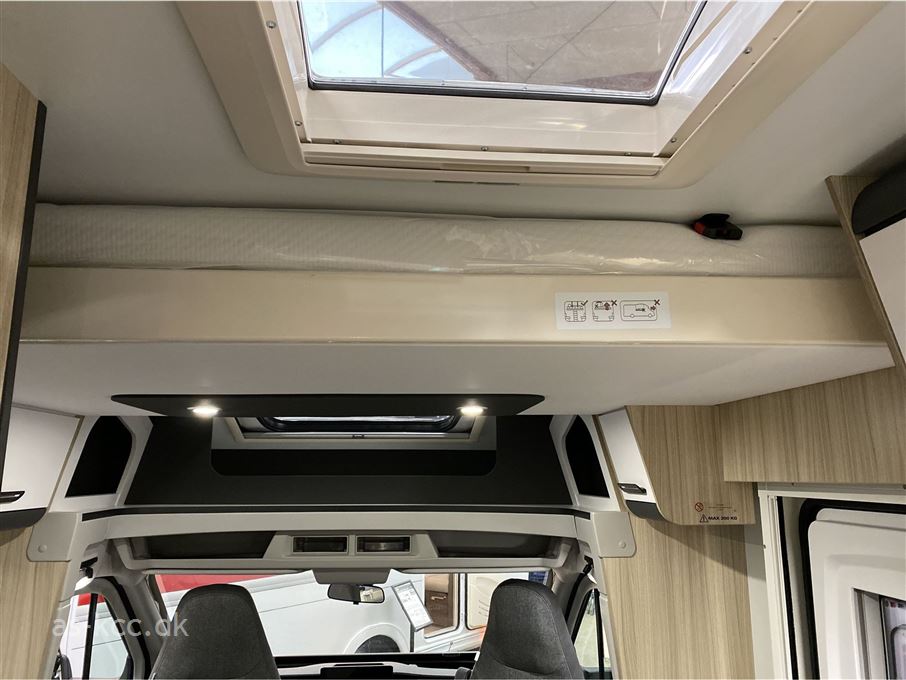 Sun Living S 70 SL Automat gear 165 HK