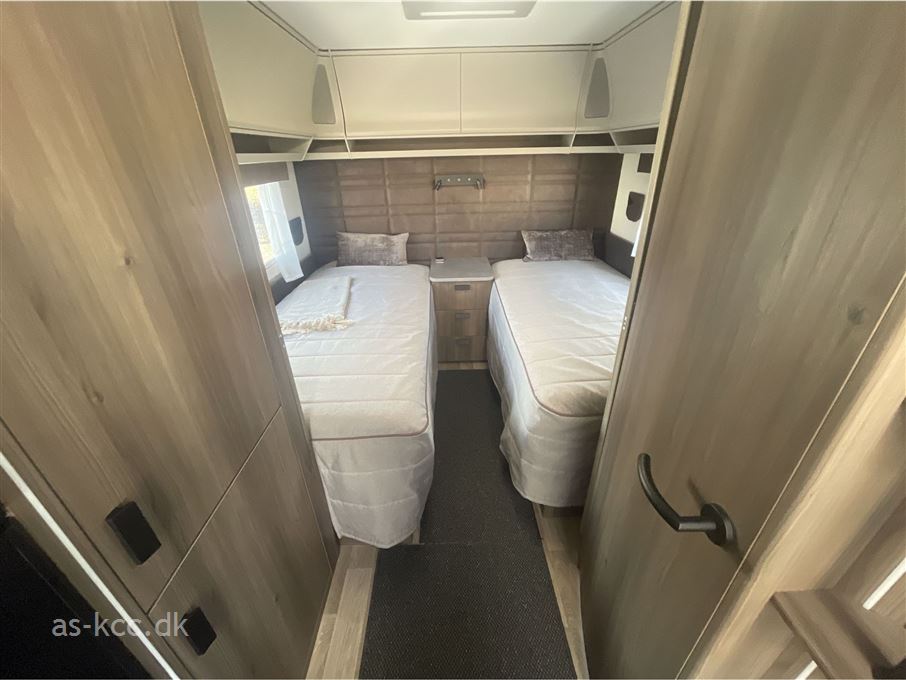 Kabe Royal 540 GLE KS