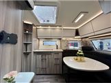 Kabe Estate 560 GLE KS