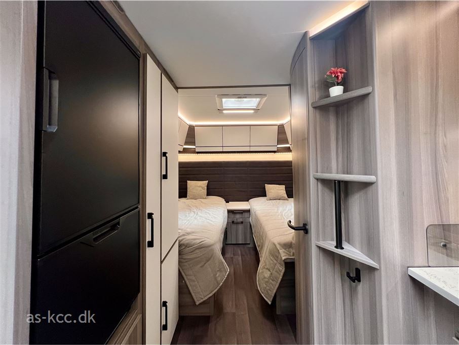 Kabe Estate 560 GLE KS