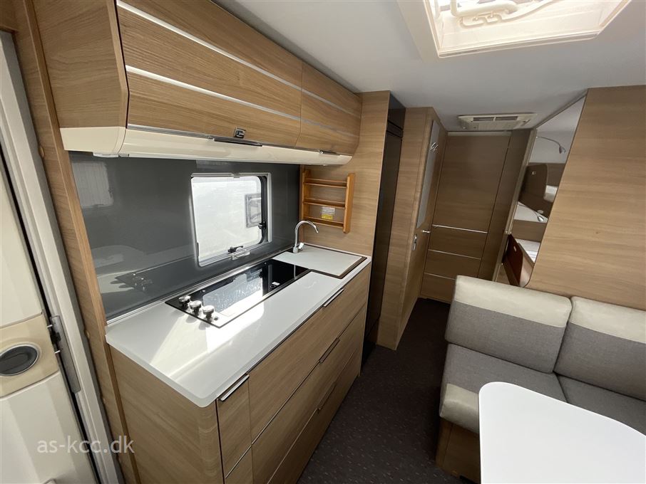 Adria Adora 573 PT Supreme edition