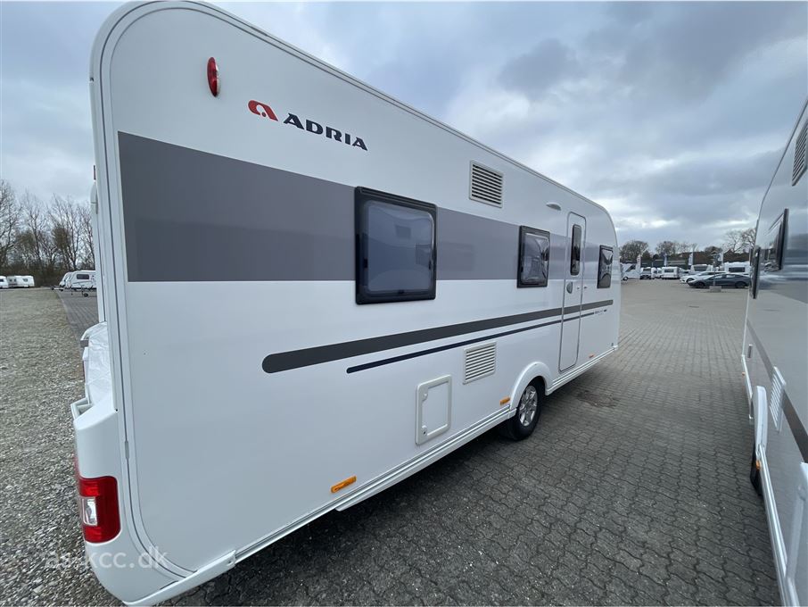 Adria Adora 573 PT Supreme edition