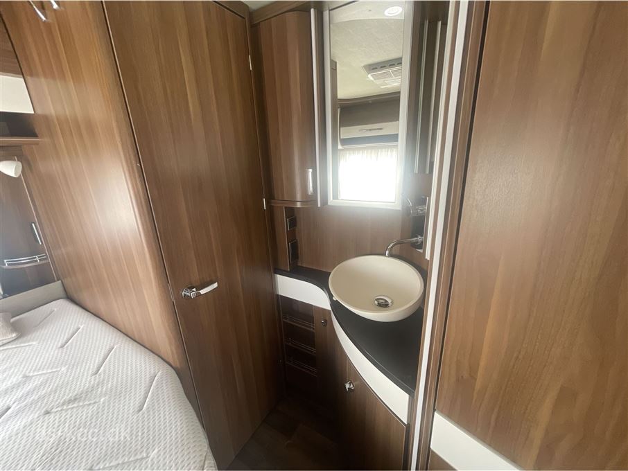 Hymer Nova S 485