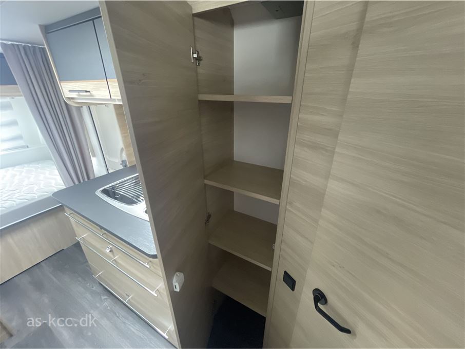 Caravelair Alba Style 497 Family