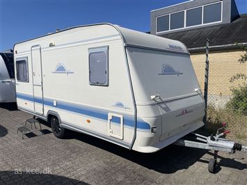 Adria Unica B 462 PU
