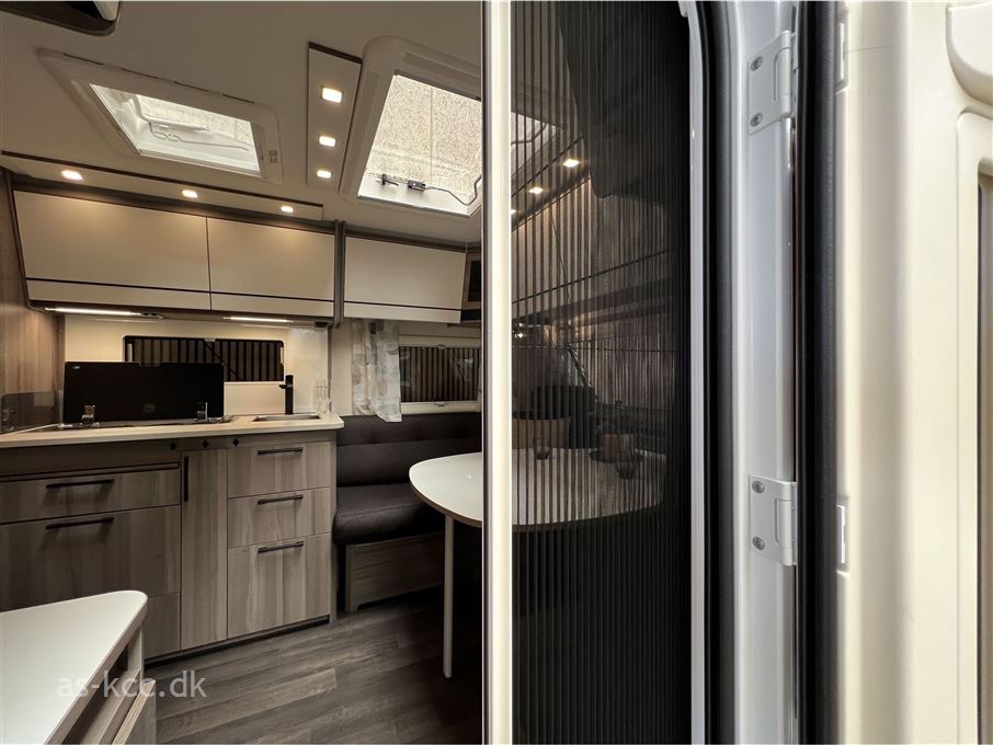 Kabe Estate 470 XL/KS