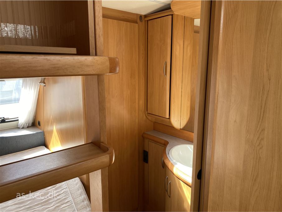 Hobby De Luxe 540 UF