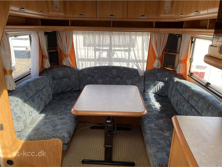 Hobby De Luxe 540 UF