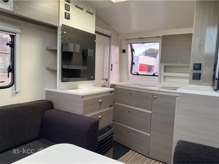 Adria Action 361 LH