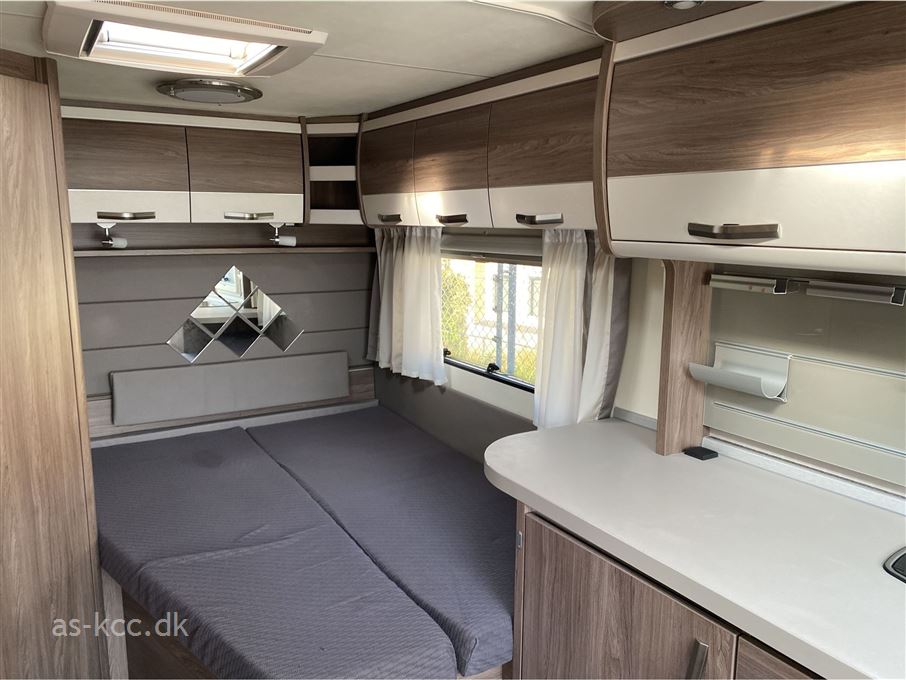 Knaus Scandinavian Selection 580 UF Alde
