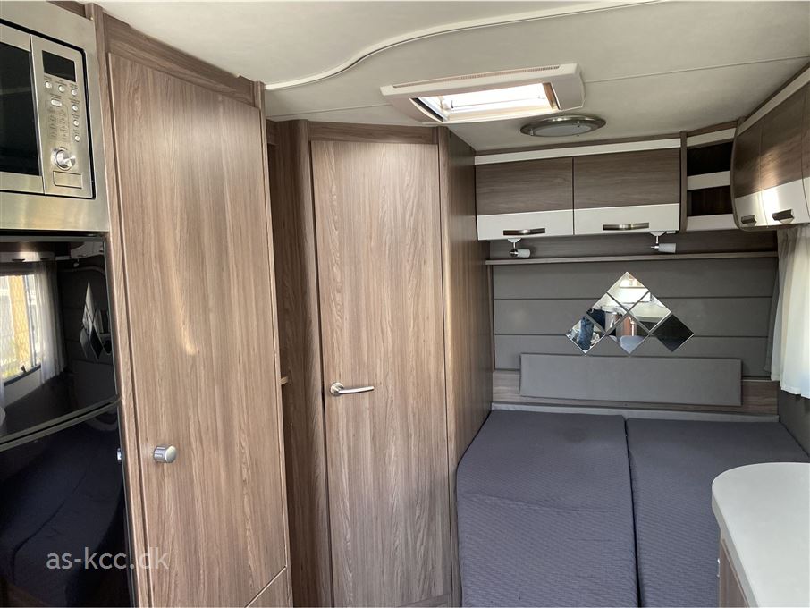 Knaus Scandinavian Selection 580 UF Alde