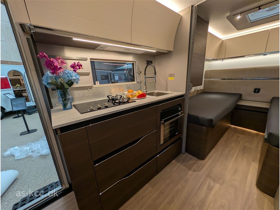 Adria Alpina 583 UL