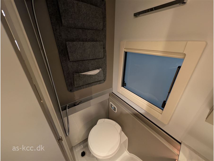Adria Alpina 583 UL