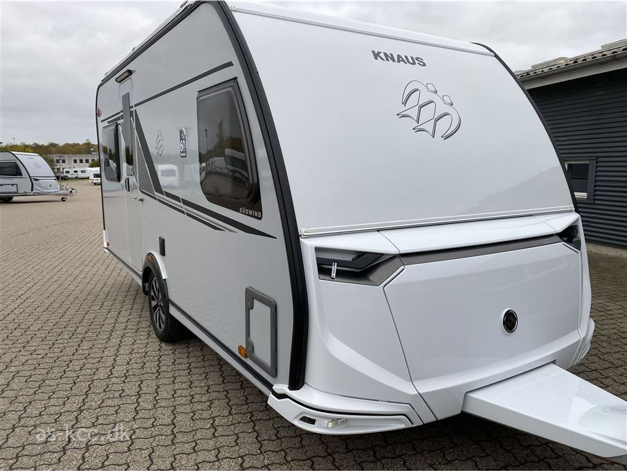 Knaus Südwind 450 FU 60 YEARS 450 FU